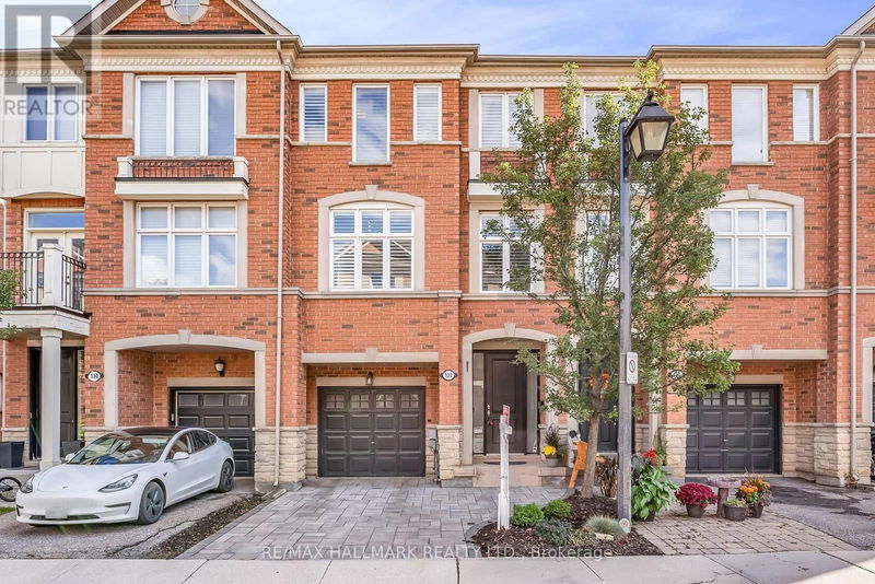 132 VITTORIO DE LUCA Drive  Vaughan (East Woodbridge), L4L3S3 | Image 1