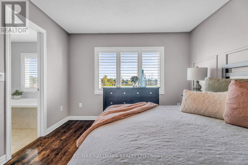 132 VITTORIO DE LUCA Drive  Vaughan (East Woodbridge), L4L3S3 | Image 27