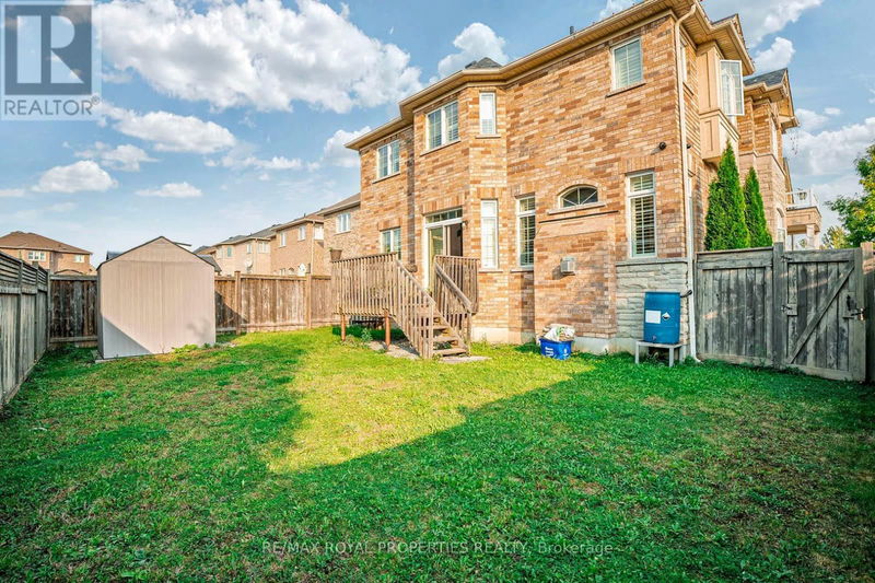 38 Sanders Drive  Markham (Box Grove), L6B0M3 | Image 36