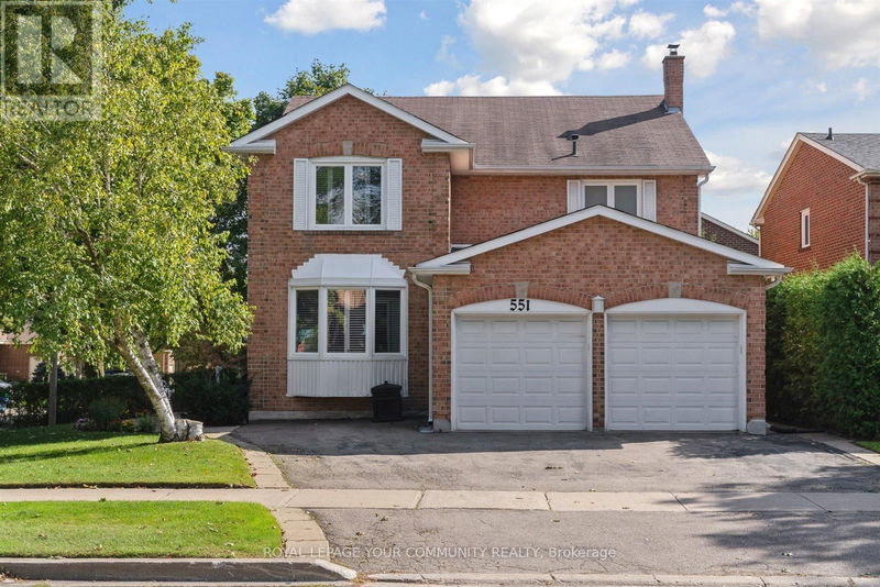 551 Spring Gate Boulevard  Vaughan (Crestwood-Springfarm-Yorkhill), L4J5B7 | Image 1