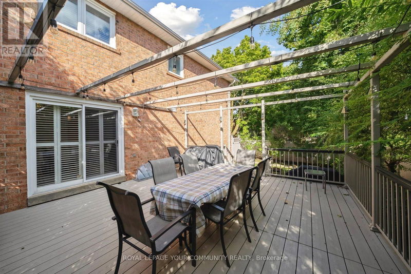 551 Spring Gate Boulevard  Vaughan (Crestwood-Springfarm-Yorkhill), L4J5B7 | Image 38