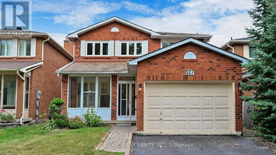 327 Sussex Avenue  Richmond Hill (Harding), L4C6B4 | Image 1