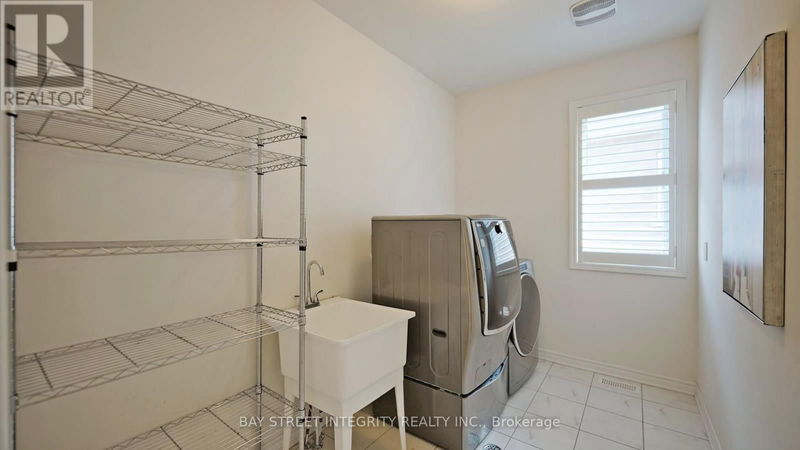 170 Baber Crescent  Aurora, L4G0Y6 | Image 33