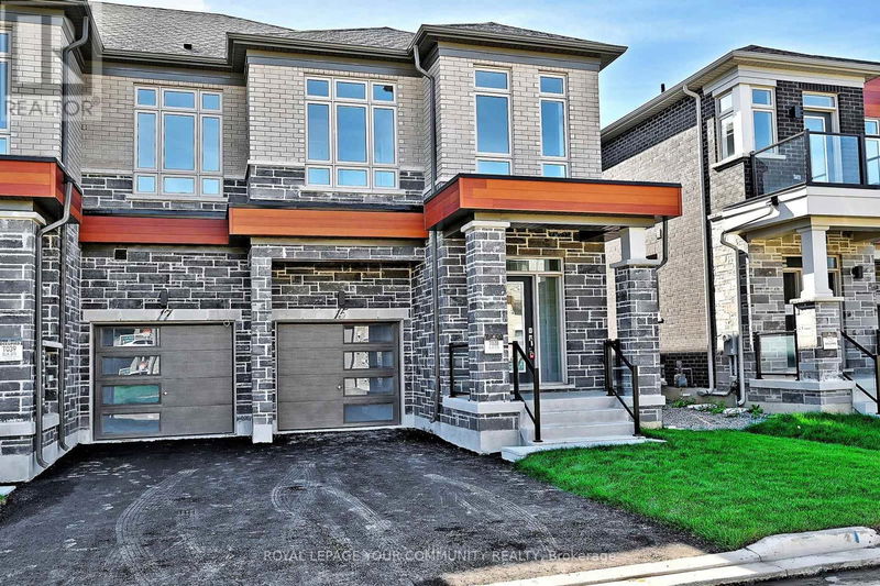 15 Schmeltzer Crescent  Richmond Hill (Oak Ridges Lake Wilcox), L4E1A2 | Image 1