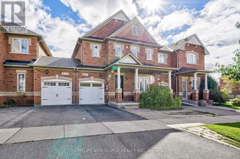 5 Aubergine Street  Richmond Hill (Oak Ridges Lake Wilcox), L4E5A5 | Image 1