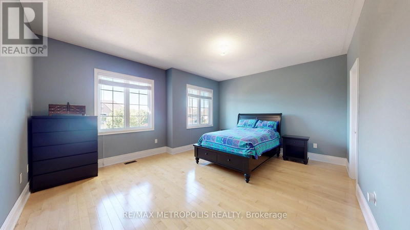 8 Heritage Woods Manor  Markham (Devil's Elbow), L6C3H1 | Image 35