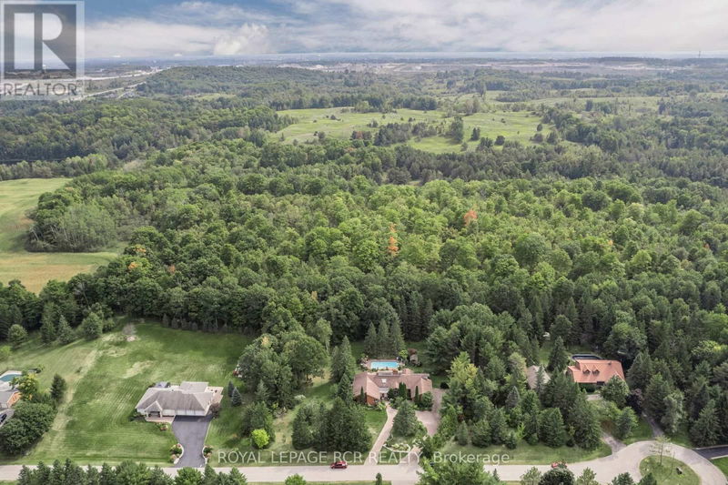 33 Island Lake Drive  Whitchurch-Stouffville, L4A7X4 | Image 36