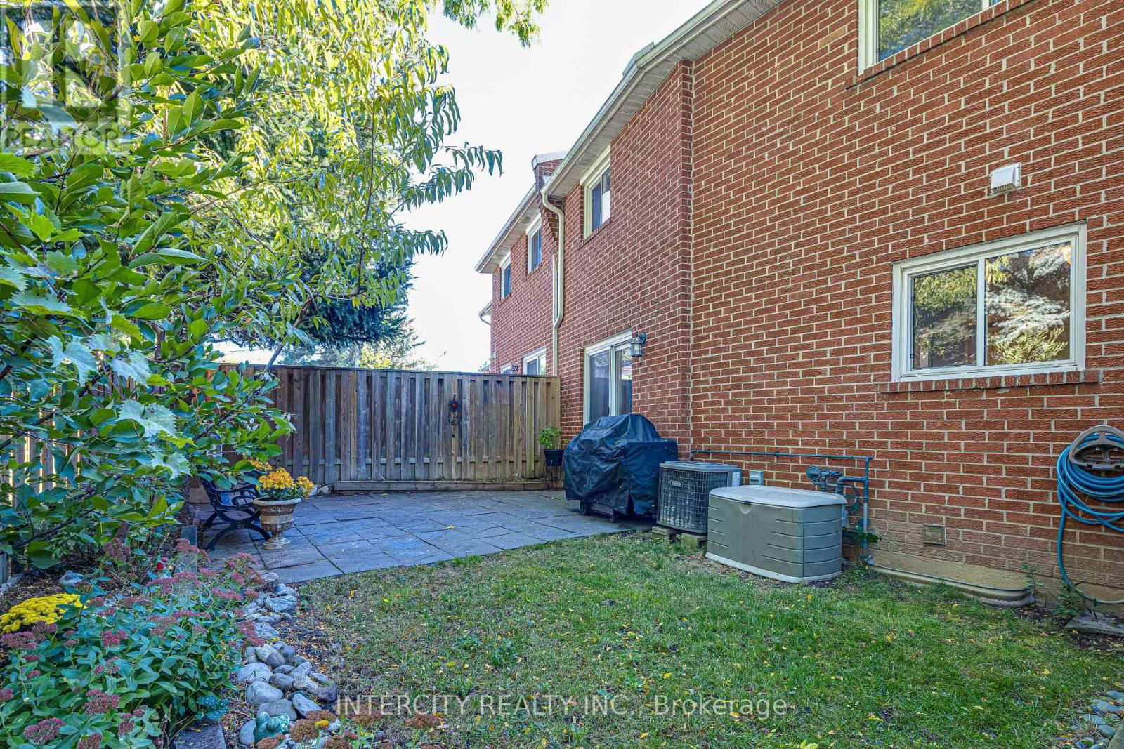 20 REITH WAY Image 38