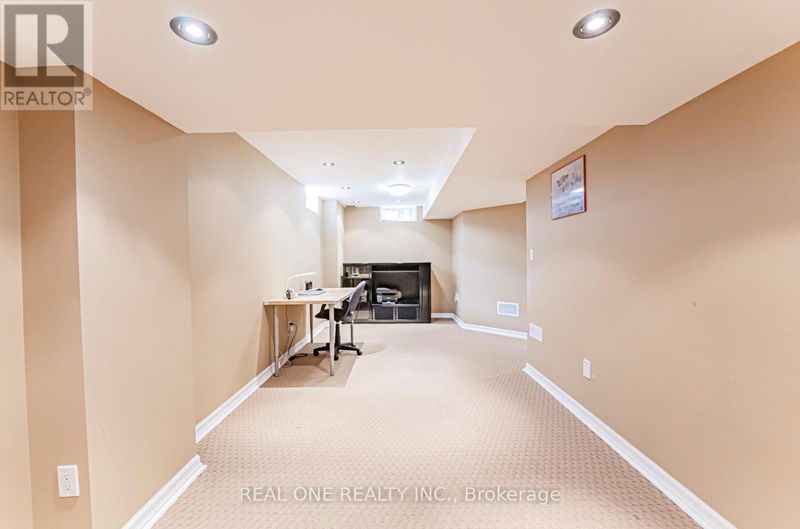 208 Equator Crescent  Vaughan (Vellore Village), L6A2Y2 | Image 29