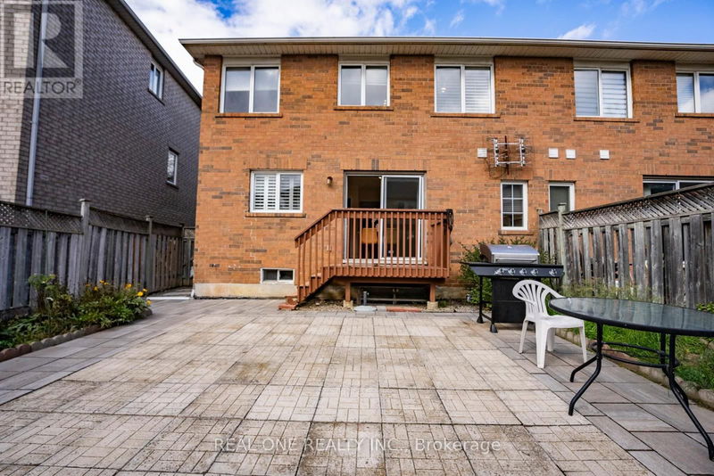 208 Equator Crescent  Vaughan (Vellore Village), L6A2Y2 | Image 32