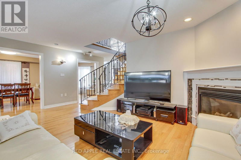 64 Metcalfe Drive  Bradford West Gwillimbury (Bradford), L3Z3C7 | Image 20