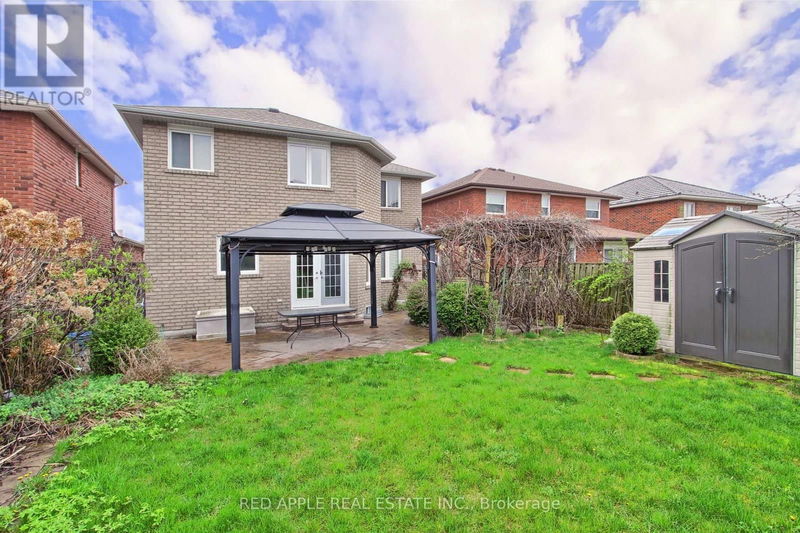 64 Metcalfe Drive  Bradford West Gwillimbury (Bradford), L3Z3C7 | Image 39