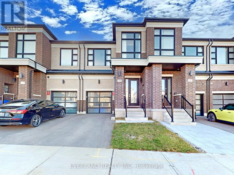 180 Bawden Drive  Richmond Hill, L4S0M2 | Image 1