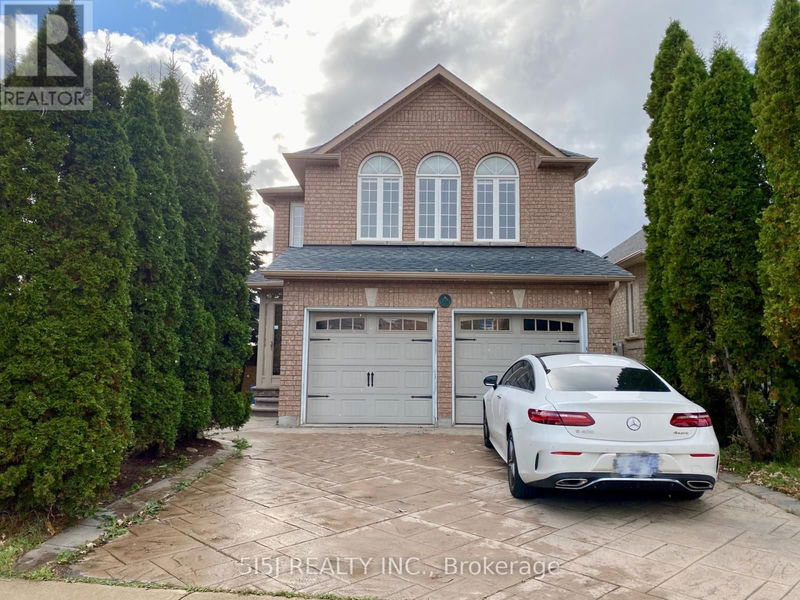 2 Red Cardinal Trail  Richmond Hill (Oak Ridges), L4E3Y6 | Image 1