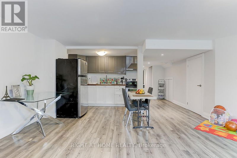 266 Silk Twist Drive  East Gwillimbury (Holland Landing), L9N0V4 | Image 28