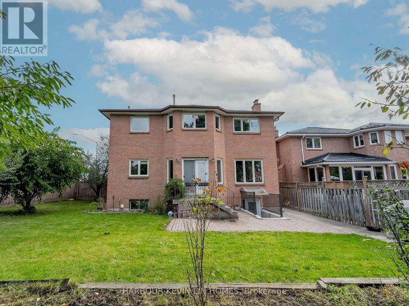 364 Valleymede Drive  Richmond Hill (Doncrest), L4B3E8 | Image 15