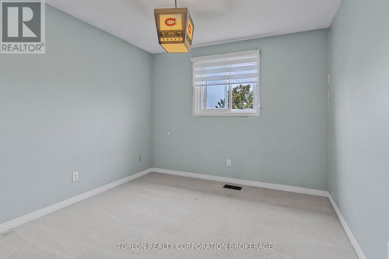 11 Fraser Avenue  New Tecumseth (Tottenham), L0G1W0 | Image 17