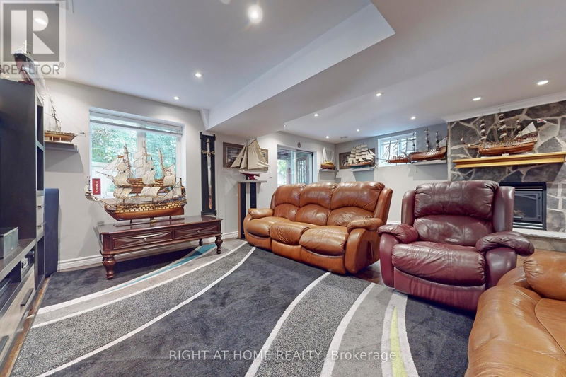 49 Giotto Crescent  Vaughan (Maple), L6A3N8 | Image 31