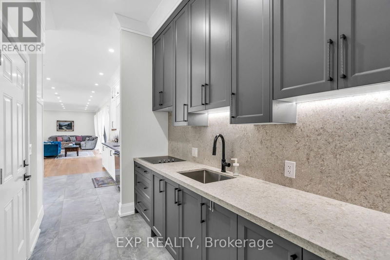 15714 Bathurst Street  King, L7B1K5 | Image 15