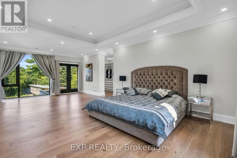 15714 Bathurst Street  King, L7B1K5 | Image 21