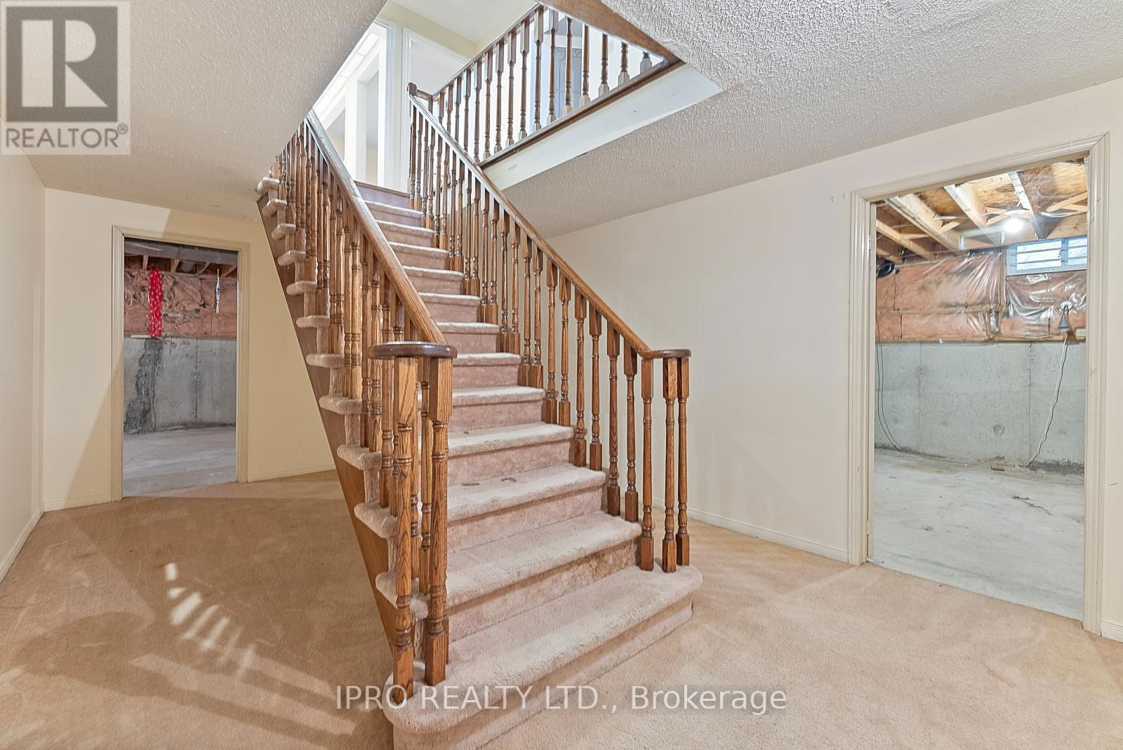 68 BROOKMILL DRIVE Image 34