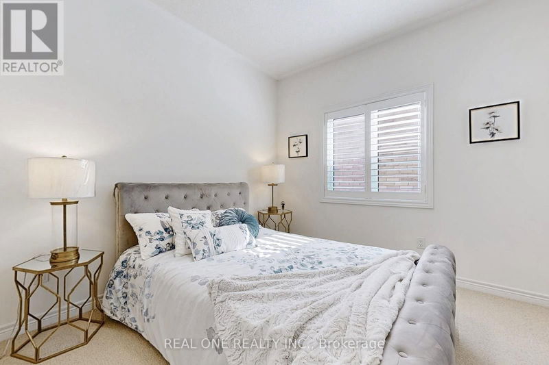 125 Joseph Hartman Crescent  Aurora, L4G1C9 | Image 36