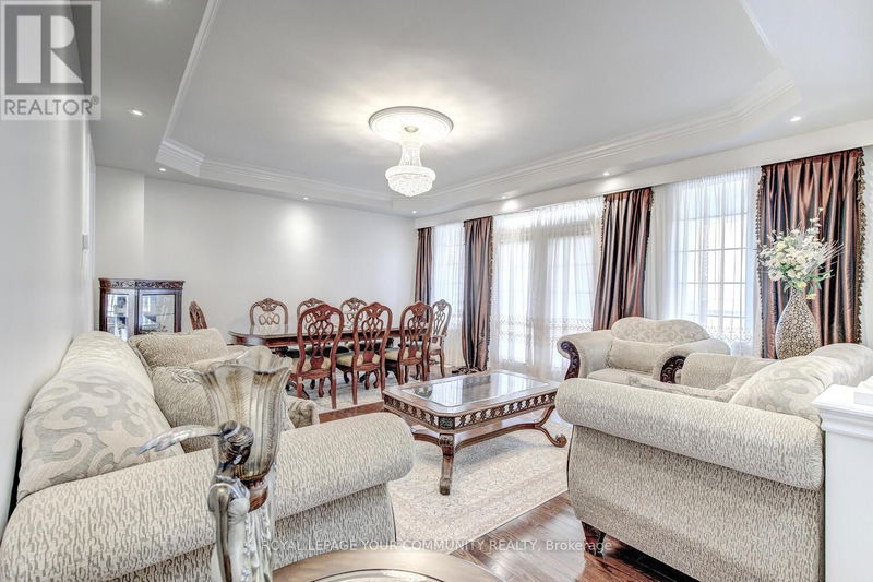 110 Muret Crescent  Vaughan (Patterson), L6A4H4 | Image 10