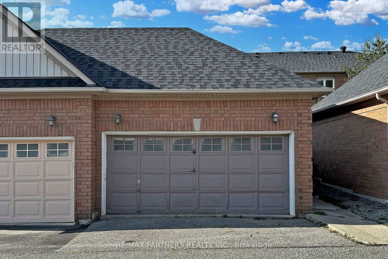 67 Irish Rose Drive  Markham (Berczy), L6C2J6 | Image 38