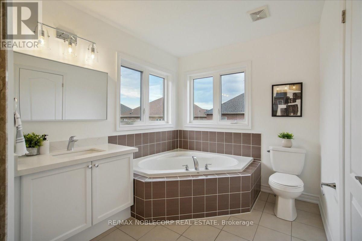 41 ROBERT OSPREY DRIVE Image 33