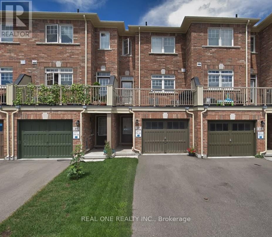 47 DUNDAS WAY Image 1