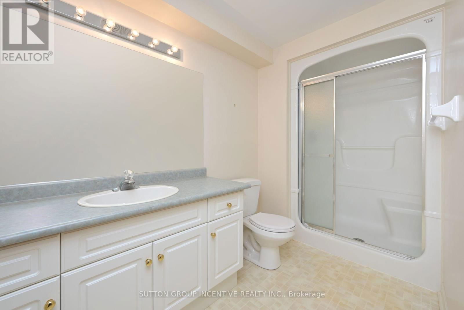 27 - 7 BELAIR PLACE Image 25