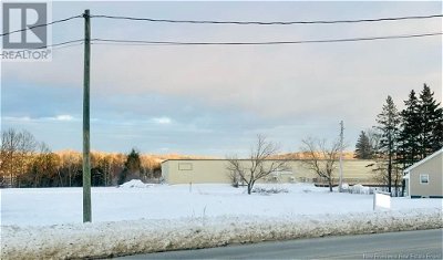 Image #1 of Commercial for Sale at 170 & 174 Houlton Street, Woodstock, New Brunswick