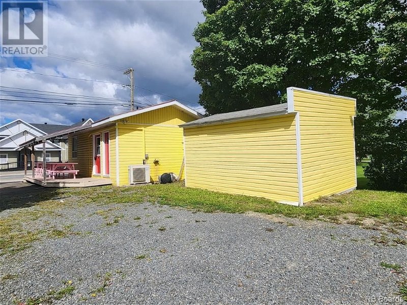 Image #1 of Restaurant for Sale at 184 Canada Road, Saint-quentin, New Brunswick