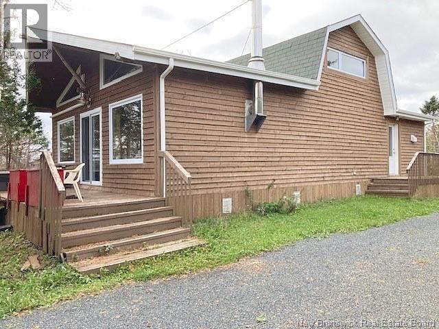 9 Rue Paulin, Saint-Marie-Saint-Raphaël, New Brunswick E8T 1T7