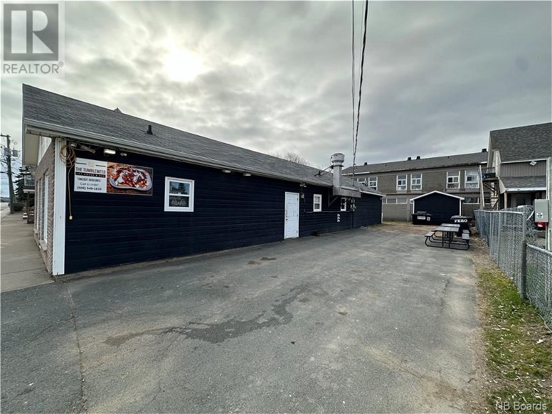 Image #1 of Restaurant for Sale at 208 St Andrew Street, Bathurst, New Brunswick