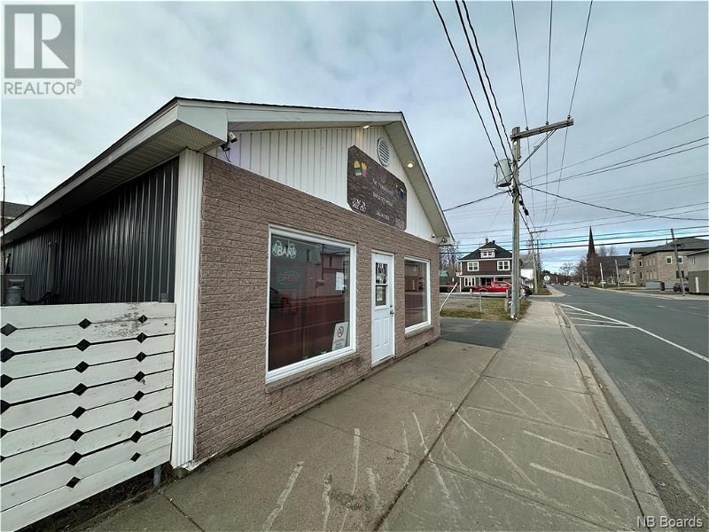 Image #1 of Restaurant for Sale at 208 St Andrew Street, Bathurst, New Brunswick