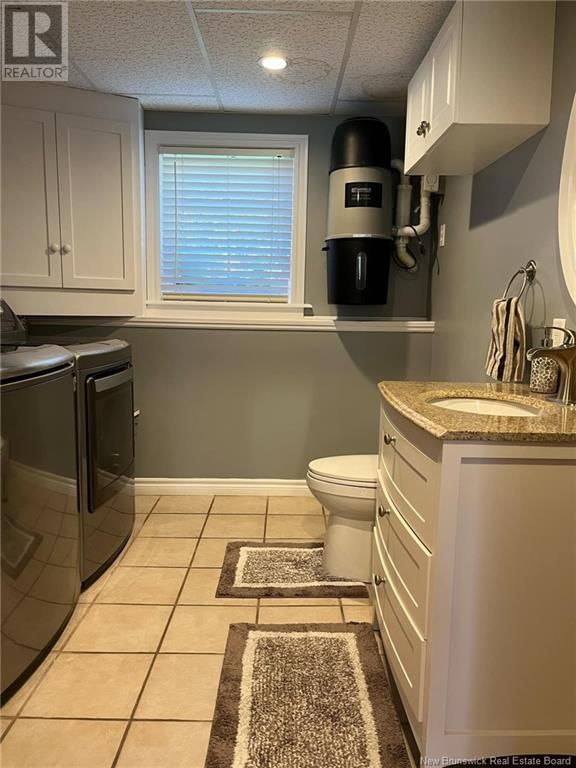 237 JACQUELINE DRIVE Image 24