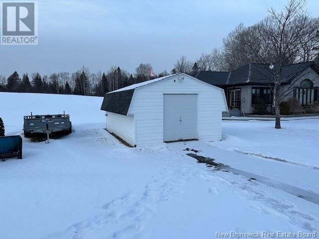 1637 Des Pionniers Avenue Image 43