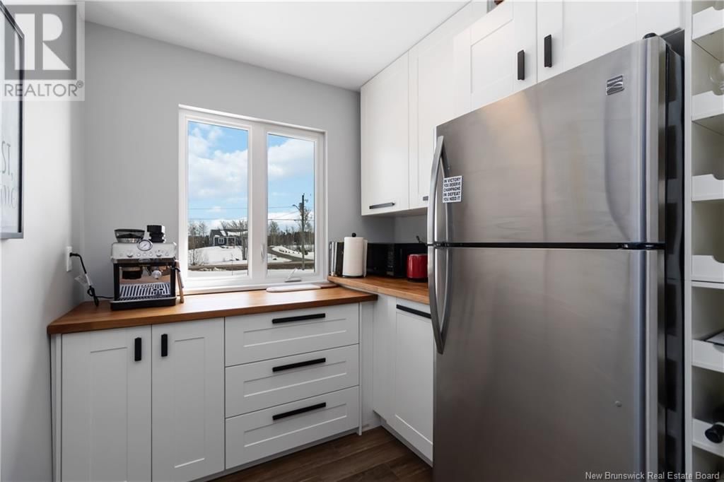 81 WATERFRONT DRIVE Image 21