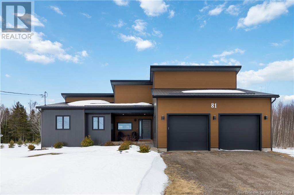 81 WATERFRONT DRIVE Image 3