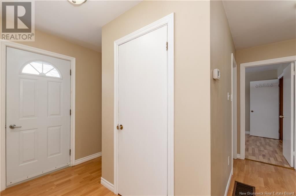 4 HIGHLAND DRIVE Image 20