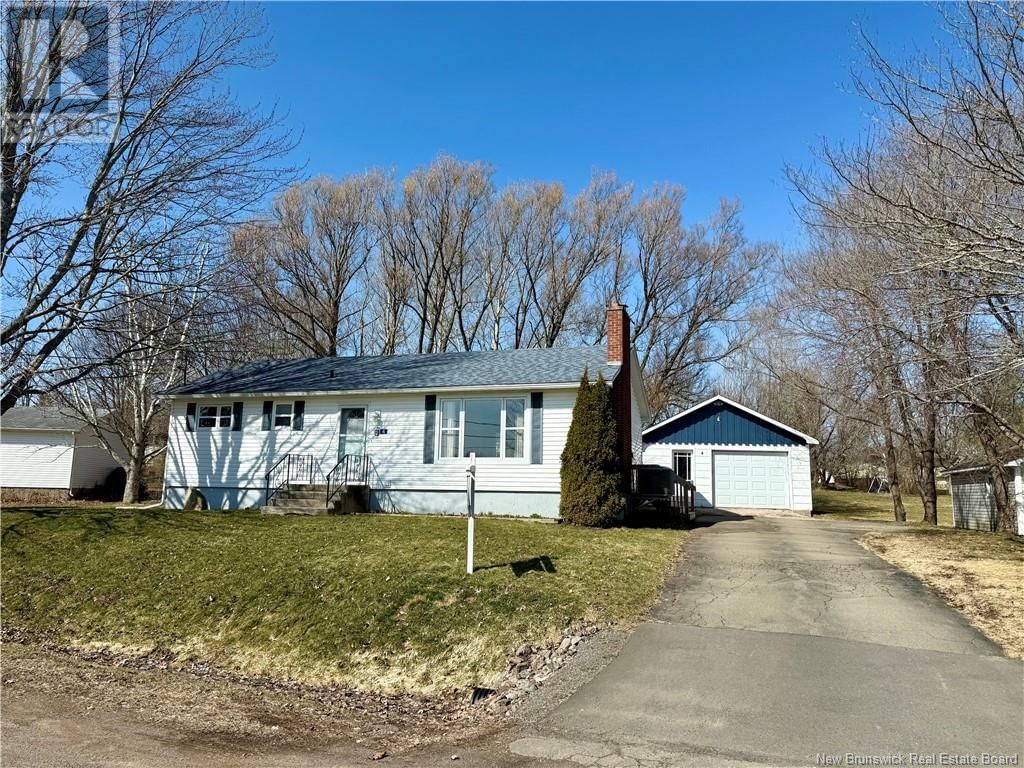 4 HIGHLAND DRIVE Image 40