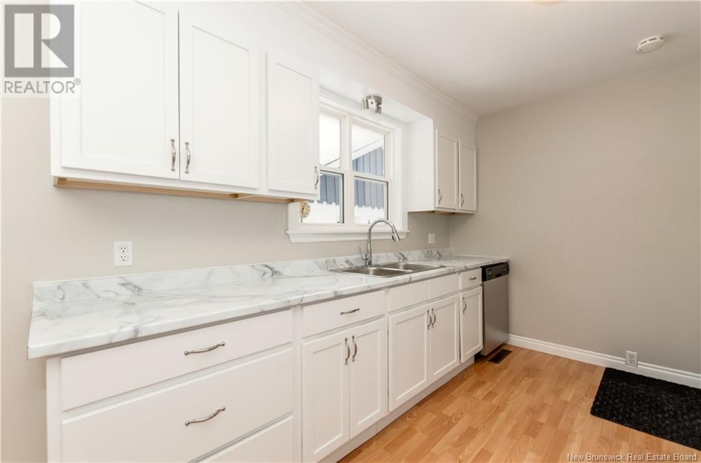 4 HIGHLAND DRIVE Image 6