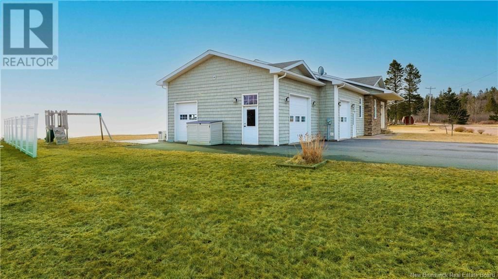 7 LONG BEACH LANE Image 3