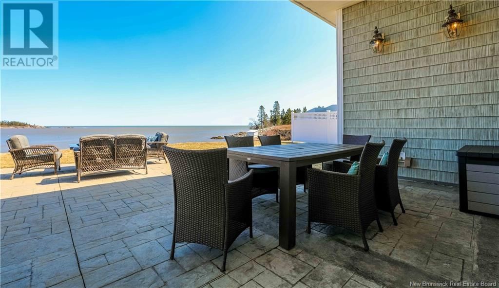 7 LONG BEACH LANE Image 32