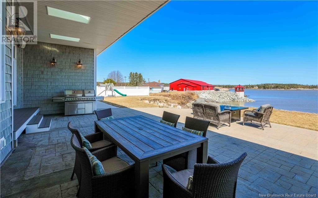 7 LONG BEACH LANE Image 33