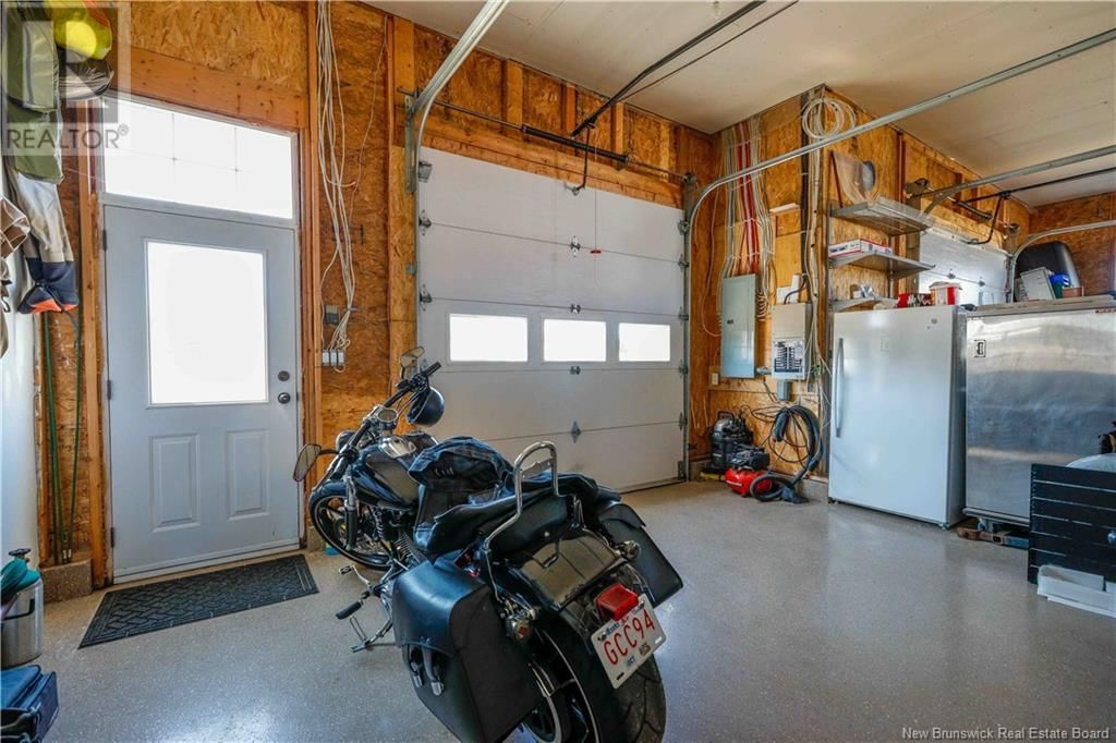 7 LONG BEACH LANE Image 42
