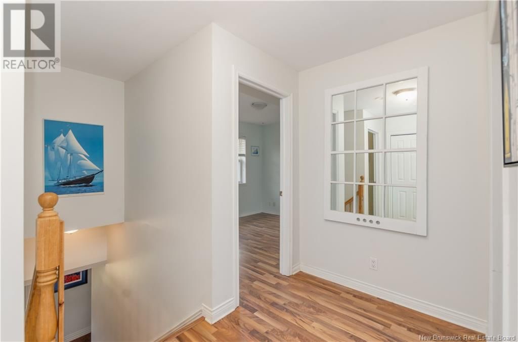 130 NICHOLAS DRIVE Image 25