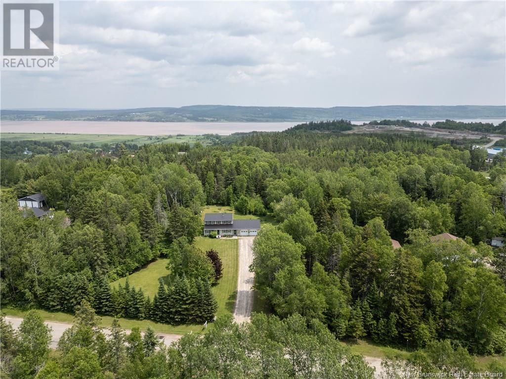 130 NICHOLAS DRIVE Image 43