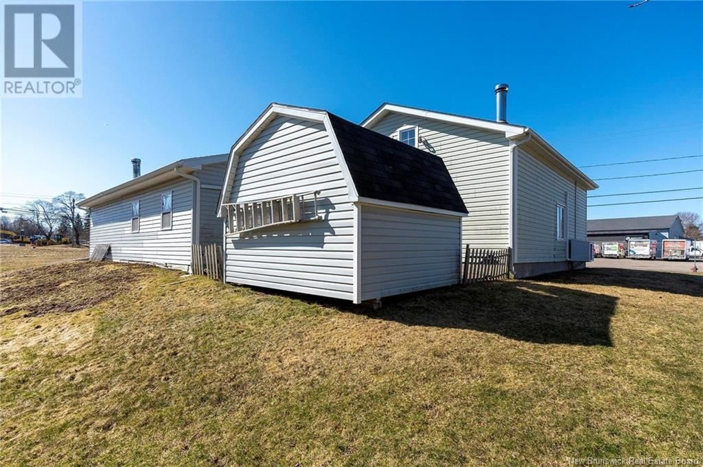 14 POINTE DU CHENE ROAD Image 35